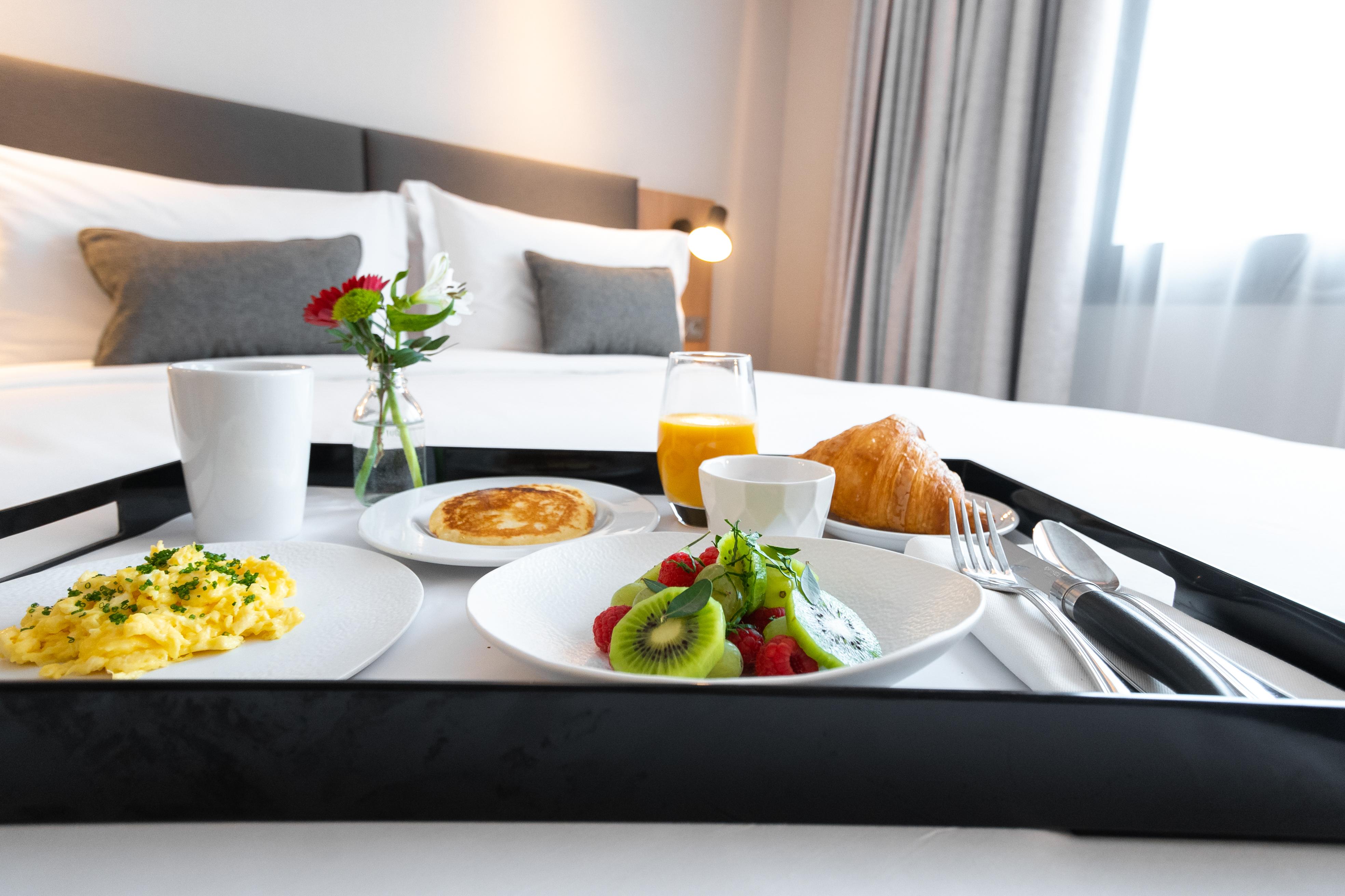 Holiday Inn Paris Cdg Airport An Ihg Hotel Роаси ан Франс Екстериор снимка